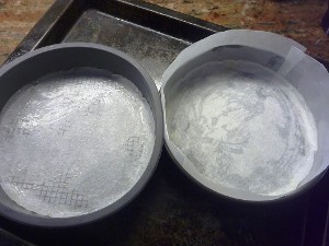Lined tins